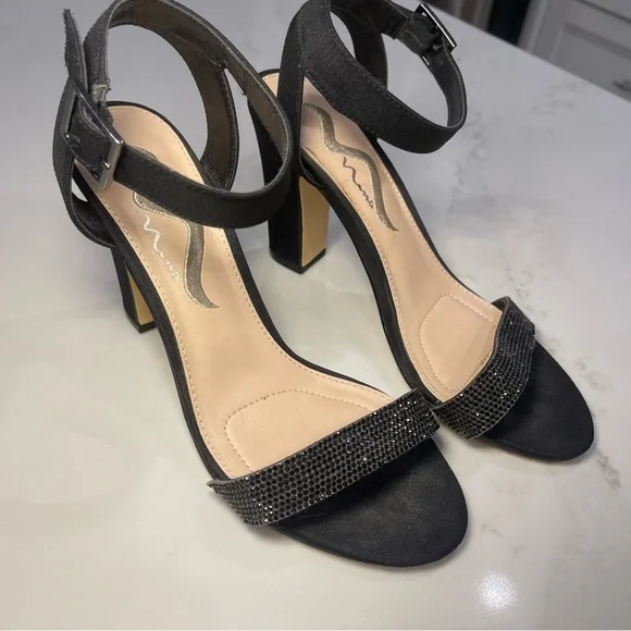 Nina Black Sparkling Heels - Picture 2 of 16